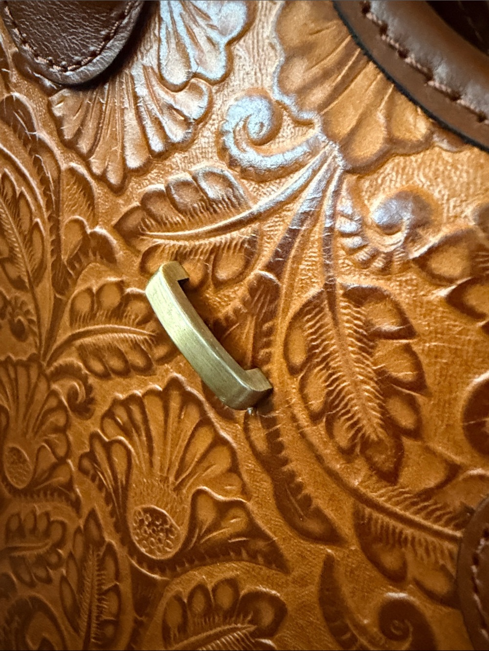 Patricia Nash Mina Tooled Leather Satchel Bucket Bag & Scarf - Picture 13 of 16